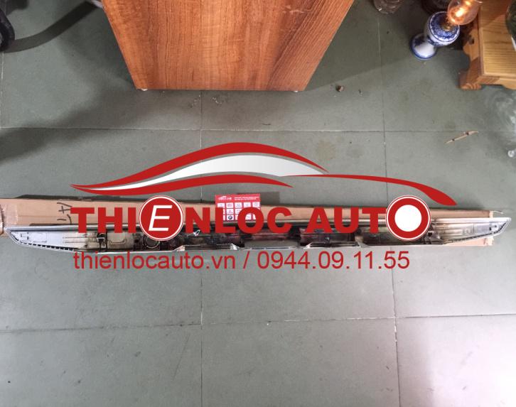 TAY MỞ CỬA CỐP HẬU TOYOTA ALTIS 76801 02780 TAY CỬA CỐP HẬU TOYOTA ALTIS