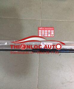 TY CHỐNG CỐP SAU FORD FOCUS