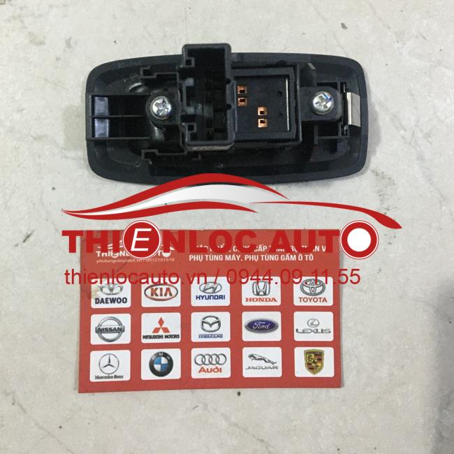 CÔNG TẮC KÍNH ĐƠN FORD RANGER UR56 66 370 CÔNG TẮC KÍNH ĐƠN FORD RANGER