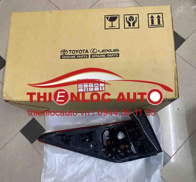 ĐÈN HẬU MẢNH NGOÀI PHỤ TOYOTA FORTUNER, ĐÈN HẬU MẢNH NGOÀI PHỤ TOYOTA FORTUNER