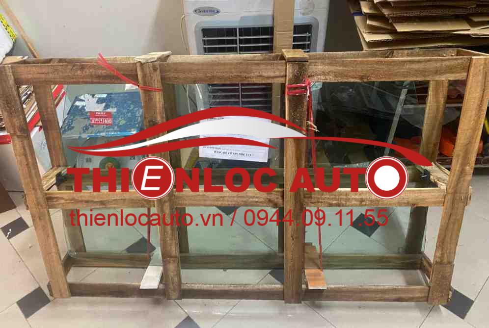 KÍNH CHẮN GIÓ TRƯỚC DAEWOO 5 TẠ KÍNH CHẮN GIÓ TRƯỚC SUZUKI 5 TẠ
