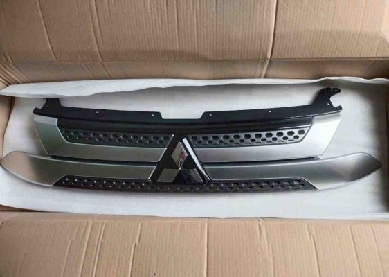 MẶT CA LĂNG MITSUBISHI OUTLANDER