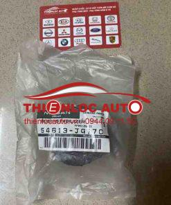 ỐP CAO SU CÂN BẰNG SAU NISSAN X TRAIL.