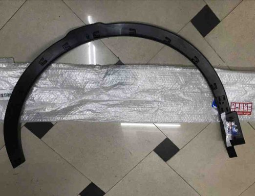 ỐP TAI DÈ TRƯỚC PHỤ RANGE ROVER DISCOVERY SPORT.